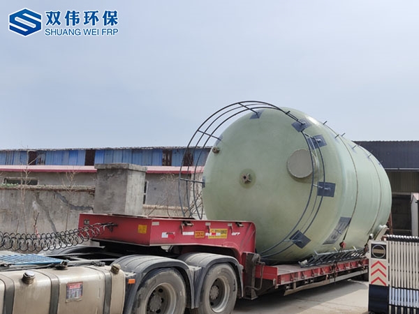 玻璃鋼立式儲罐