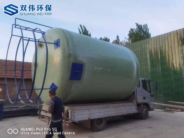 玻璃鋼立式儲罐